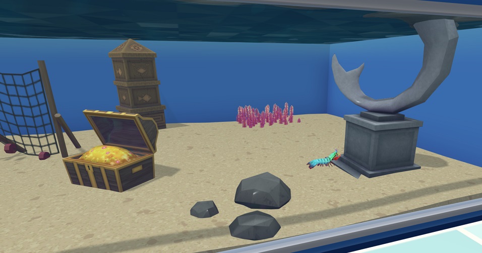 Een kleine Bidsprinkhaankreeft in een groot Aquarium. Deze Garnaal heeft rode poten en een blauwe rug. In het Aquarium liggen Netten, een Modern Standbeeld, een Azteekse Zuil, een Piratenschatkist, Planten en Rotsen.