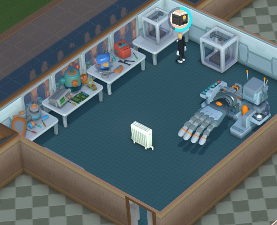 Vogelperspectief van een Robo Design-Kamer. Links staan drie tafels, gevuld met robot-onderdelen en gereedschap. Bovenaan staan een kleine 3D-printer en een grotere versie; een Posho-Student maakt Huiswerk voor de kleine 3D-printer. Rechts staat de Mega-Hand: een enorme robot-hand, met een mechanische installatie aan de pols. In het midden van de Kamer staat een grote Radiator.